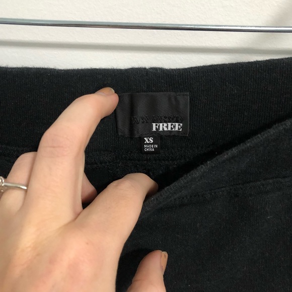 Comfy Wilfred Free Jogger from Aritzia - Picture 8 of 15